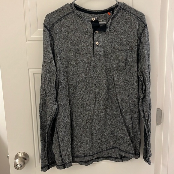 Men’s Tommy Bahama Long Sleeve Shirt - Picture 1 of 4